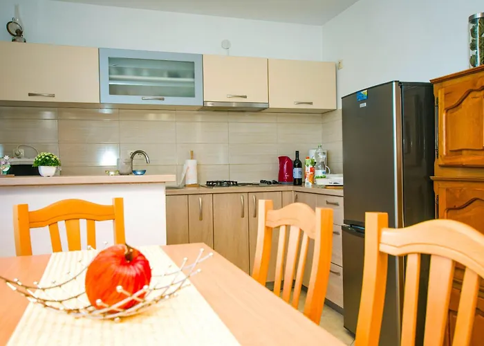 House Pansy 펜션 *