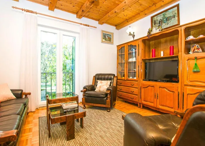 House Pansy * Pašman